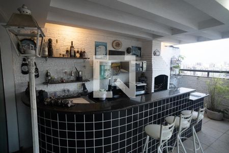 Apartamento à venda com 197m², 3 quartos e 2 vagas Apartamento à venda com 197m², 3 quartos e 2 vagasÁrea comum