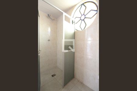 Apartamento para alugar com 85m², 2 quartos e sem vagaBanheiro