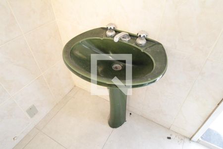 Apartamento para alugar com 85m², 2 quartos e sem vagaBanheiro