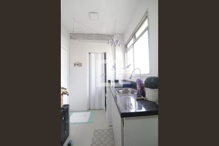 Apartamento à venda com 87m², 3 quartos e 1 vaga Apartamento à venda com 87m², 3 quartos e 1 vagaCozinha e Área de Serviço