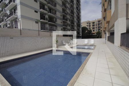 Apartamento à venda com 87m², 3 quartos e 1 vaga Apartamento à venda com 87m², 3 quartos e 1 vagaÁrea comum - Piscina