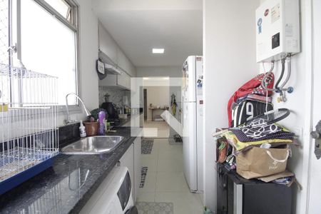 Apartamento à venda com 87m², 3 quartos e 1 vaga Apartamento à venda com 87m², 3 quartos e 1 vagaCozinha e Área de Serviço