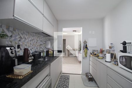 Apartamento à venda com 87m², 3 quartos e 1 vaga Apartamento à venda com 87m², 3 quartos e 1 vagaCozinha e Área de Serviço