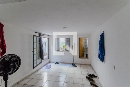 Casa à venda com 132m², 4 quartos e sem vaga Casa à venda com 132m², 4 quartos e sem vagaQuarto da Edícula