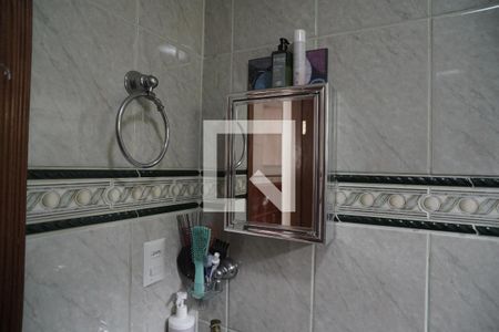 Casa à venda com 203m², 4 quartos e 2 vagasLavabo