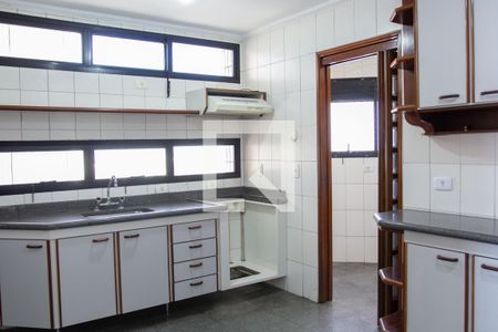 Apartamento à venda com 144m², 3 quartos e 2 vagasCozinha
