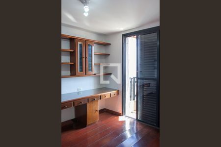 Apartamento à venda com 144m², 3 quartos e 2 vagasQuarto 3