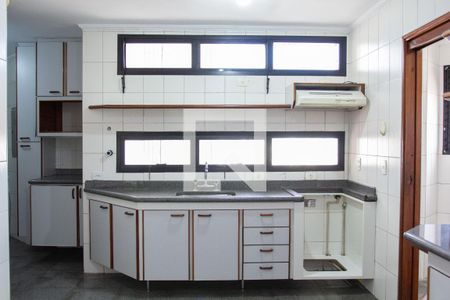 Apartamento à venda com 144m², 3 quartos e 2 vagasCozinha