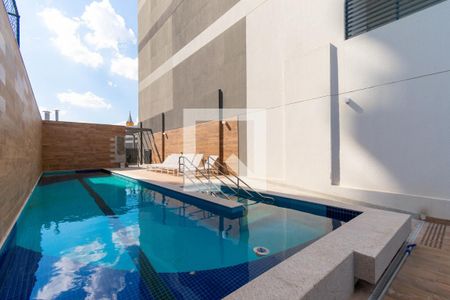 Apartamento à venda com 43m², 2 quartos e sem vagaÁrea comum - Piscina