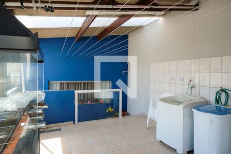 Casa à venda com 146m², 4 quartos e 2 vagasÁrea de serviço/quintal