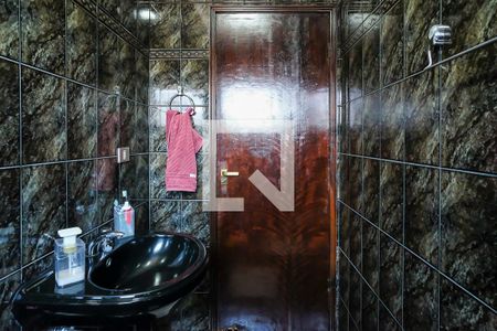 Casa à venda com 146m², 4 quartos e 2 vagasBanheiro casa 2