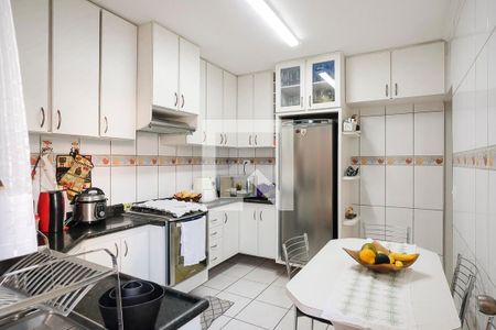 Casa à venda com 146m², 4 quartos e 2 vagasCozinha casa 2