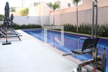 Studio à venda com 31m², 1 quarto e sem vaga Studio à venda com 31m², 1 quarto e sem vagaÁrea comum - Piscina