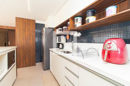 Apartamento à venda com 102m², 2 quartos e 2 vagas Apartamento à venda com 102m², 2 quartos e 2 vagasCozinha