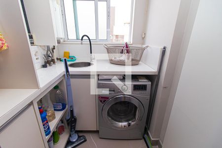 Apartamento à venda com 102m², 2 quartos e 2 vagas Apartamento à venda com 102m², 2 quartos e 2 vagasÁrea de Serviço