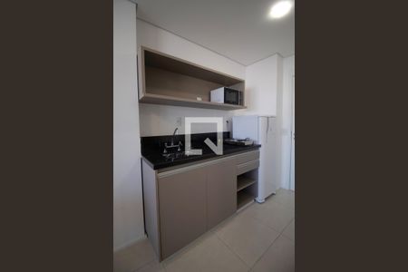 Studio para alugar com 26m², 1 quarto e sem vaga Studio para alugar com 26m², 1 quarto e sem vagaCozinha