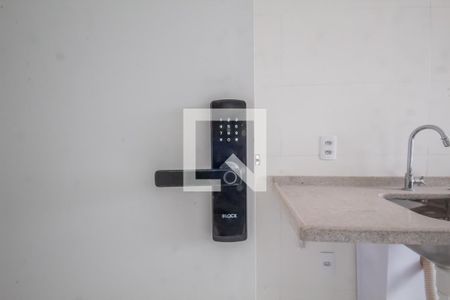 Detalhe da Sala/Cozinha de apartamento para alugar com 1 quarto, 28m² em Km 18, Osasco