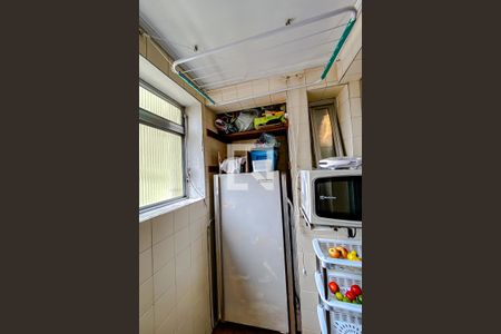 Apartamento à venda com 72m², 3 quartos e 1 vagaÁrea de Serviço