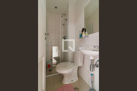 Apartamento à venda com 184m², 3 quartos e 4 vagas Apartamento à venda com 184m², 3 quartos e 4 vagasBanheiro de serviço