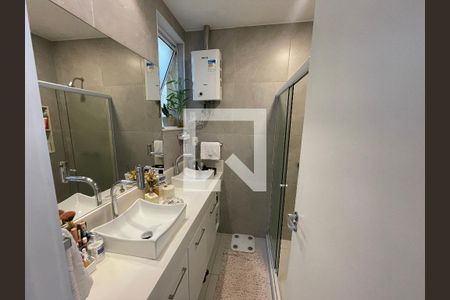 Apartamento à venda com 96m², 3 quartos e 1 vagaBanheiro 2