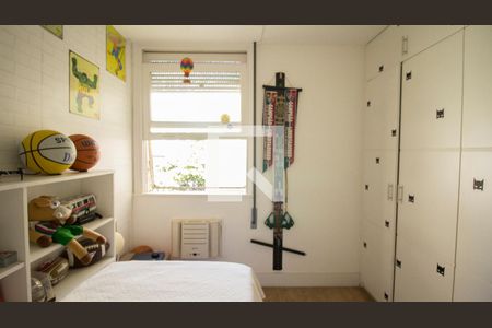 Apartamento à venda com 96m², 3 quartos e 1 vagaQuarto 1