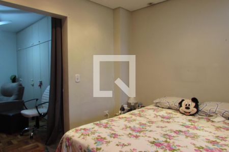 Casa à venda com 237m², 4 quartos e sem vagaSuíte 2