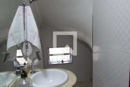 Casa à venda com 237m², 4 quartos e sem vagaLavabo