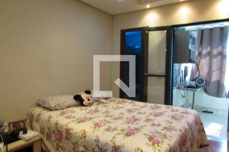 Casa à venda com 237m², 4 quartos e sem vagaSuíte 2