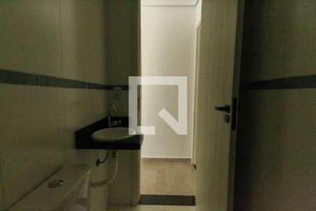 Apartamento à venda com 43m², 2 quartos e sem vaga Apartamento à venda com 43m², 2 quartos e sem vagaBanheiro