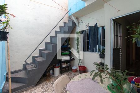 Casa à venda com 78m², 4 quartos e 2 vagasQuintal