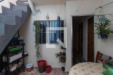 Casa à venda com 78m², 4 quartos e 2 vagasQuintalQuintal
