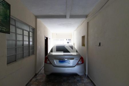 Casa à venda com 78m², 4 quartos e 2 vagasGaragem