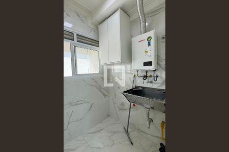 Apartamento à venda com 74m², 2 quartos e 2 vagasÁrea de Serviço