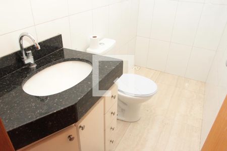 Casa à venda com 117m², 3 quartos e 3 vagasBanheiro