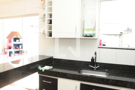 Casa à venda com 117m², 3 quartos e 3 vagasCozinha