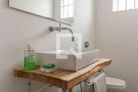 Casa à venda com 100m², 3 quartos e 2 vagasLavabo