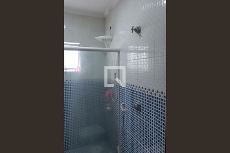 Casa à venda com 100m², 3 quartos e 2 vagasBanheiro