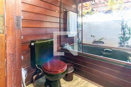 Casa à venda com 390m², 4 quartos e 4 vagasBanheiro