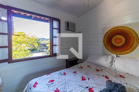 Casa à venda com 390m², 4 quartos e 4 vagasQuarto