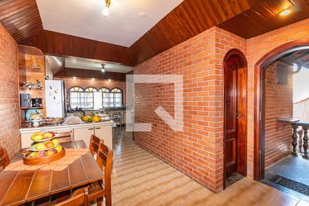 Casa à venda com 390m², 4 quartos e 4 vagasCozinha