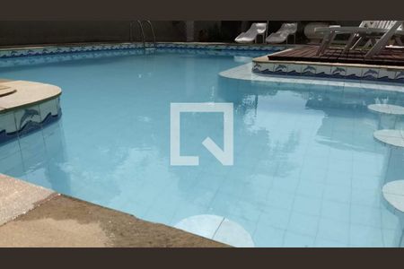 Casa à venda com 390m², 4 quartos e 4 vagasPiscina