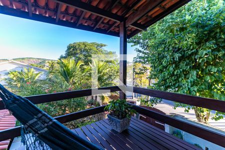 Casa à venda com 390m², 4 quartos e 4 vagasVaranda