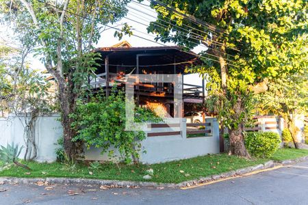 Casa à venda com 390m², 4 quartos e 4 vagasFachada