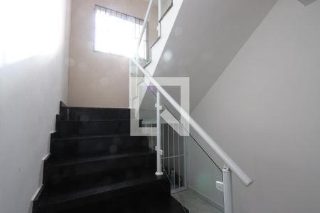 Apartamento à venda com 35m², 1 quarto e sem vagaEscadas