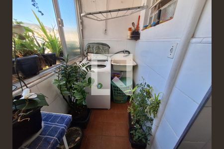 Apartamento à venda com 77m², 3 quartos e sem vagaÁrea de serviço