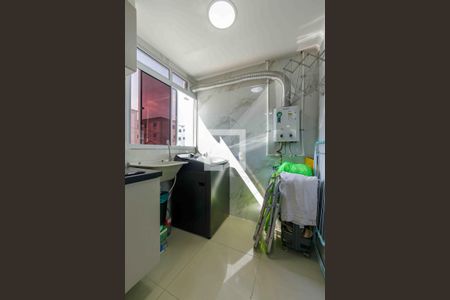 Apartamento à venda com 43m², 2 quartos e 1 vagaÁrea de Serviço