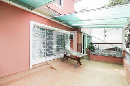 Casa à venda com 396m², 4 quartos e 2 vagasVaranda