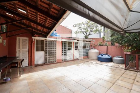 Casa à venda com 396m², 4 quartos e 2 vagasChurrasqueira e Área Externa