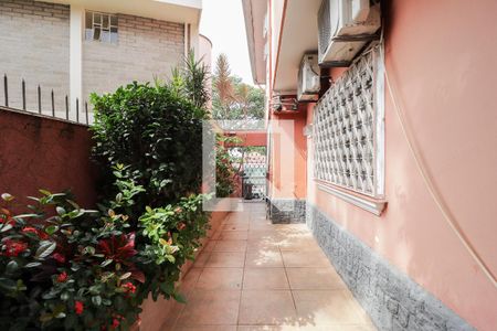 Casa à venda com 396m², 4 quartos e 2 vagasChurrasqueira e Área Externa