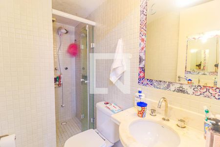 Casa à venda com 106m², 3 quartos e 2 vagasBanheiro Suíte